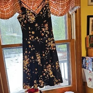 Elegant Floral Black Midi Dress